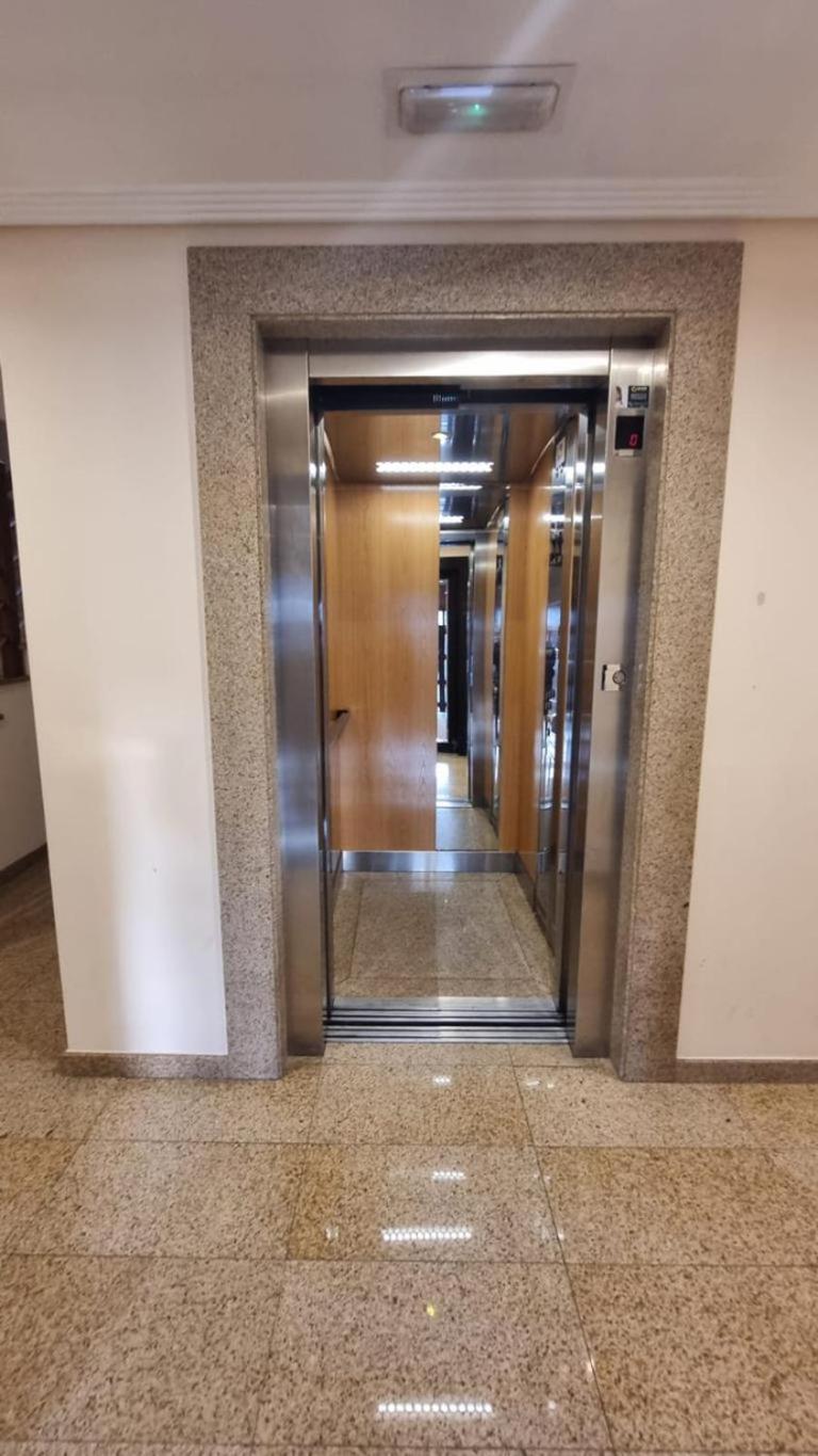 Apartamento 1 Dormitorio 4 Personas En El Grove Эль-Грове Экстерьер фото